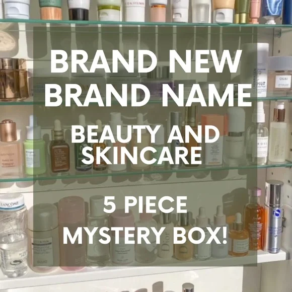 BEAUTY AND SKINCARE MYSTERY BOX WITH 5 PRODUCTS - Picture 1 of 8